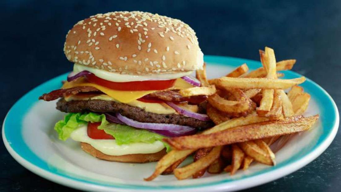 Julia Child's Pan-Fried Thin Burger Recipe