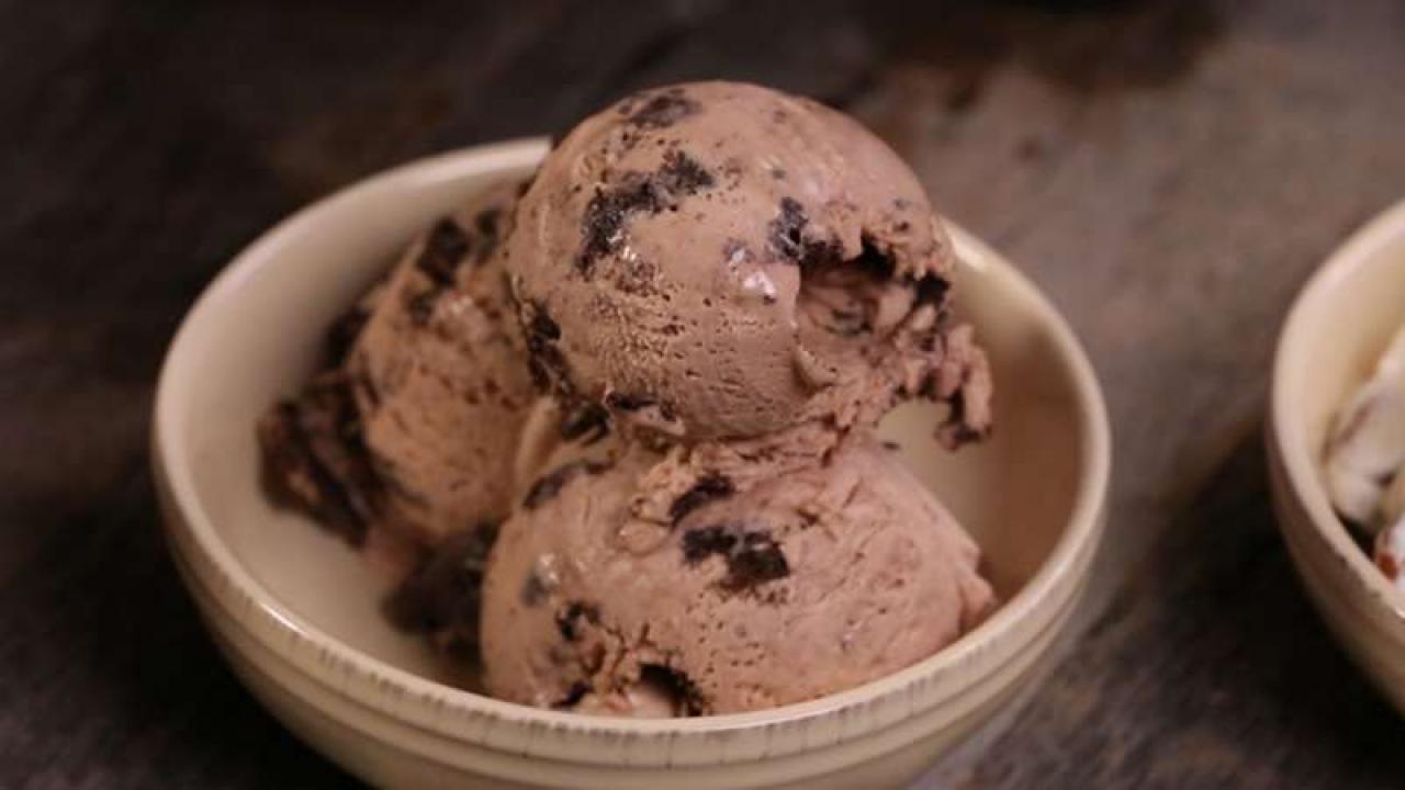 No-Churn Chocolate Hazelnut Ice Cream | Recipe - Rachael Ray Show