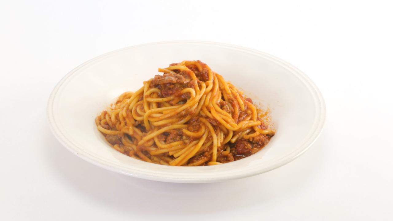 Instant Pot Spaghetti With Meat Sauce | Recipe - Rachael Ray Show