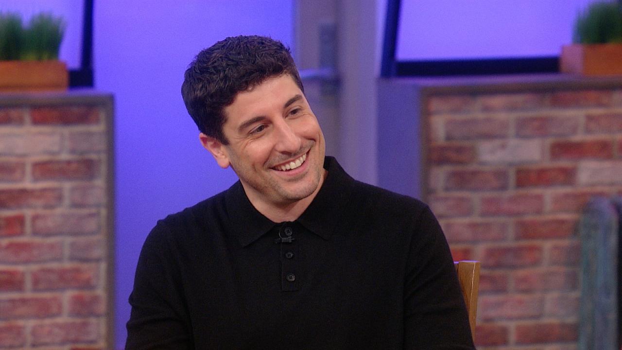 Jason Biggs On His Embarrassing Parenting Story Involving Baby