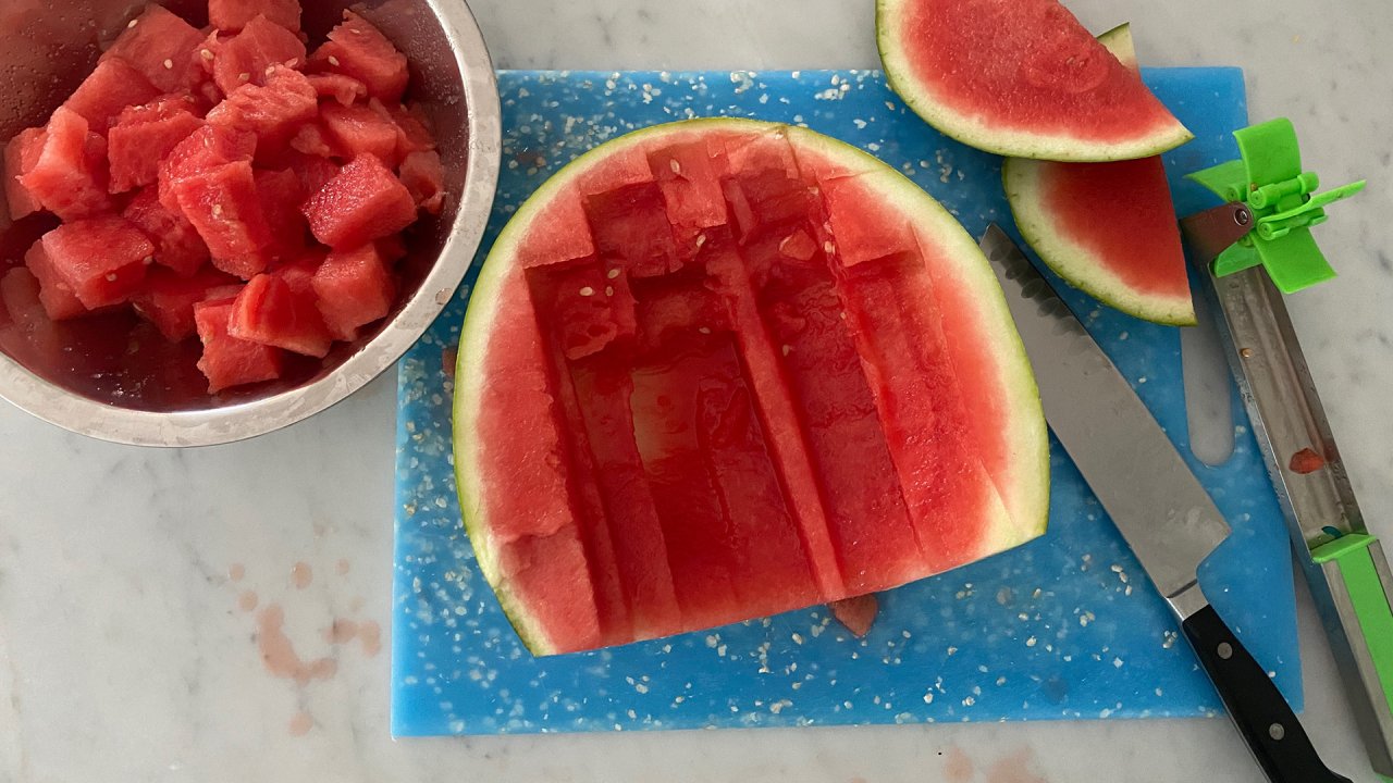 The Best Watermelon Slicers on  – Robb Report