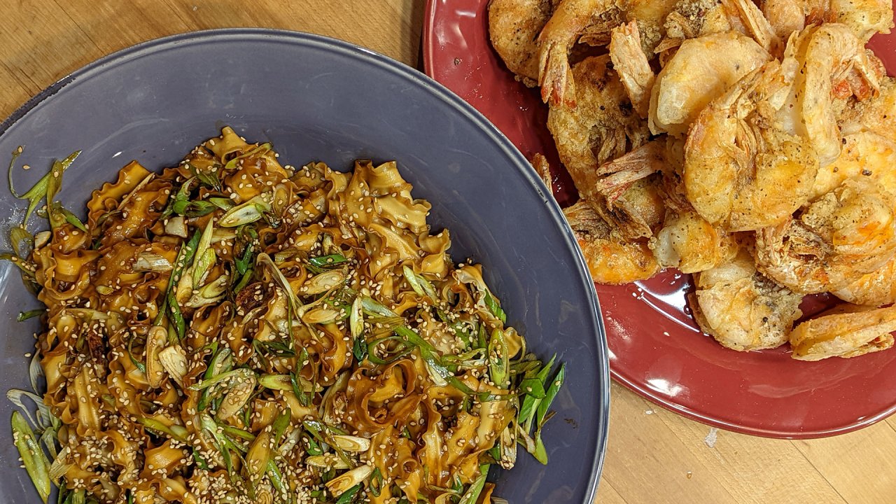 Salt and 3-Pepper Shrimp with Simple Sesame Soy Sauce Noodles | Rachael Ray - Rachael Ray Show