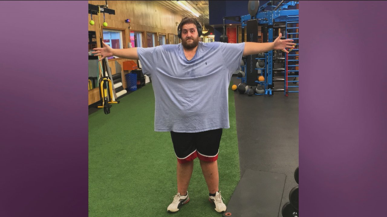 Man Who Went From 400 Pounds to 200 Pounds Shares His Top Weight Loss Tips