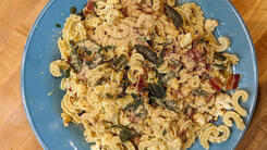 Cascatelli Pasta with Cauliflower, Bacon and Sage 