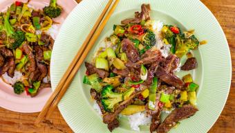 Rachael's Chinese Beef and Broccoli with Black Bean Sauce 