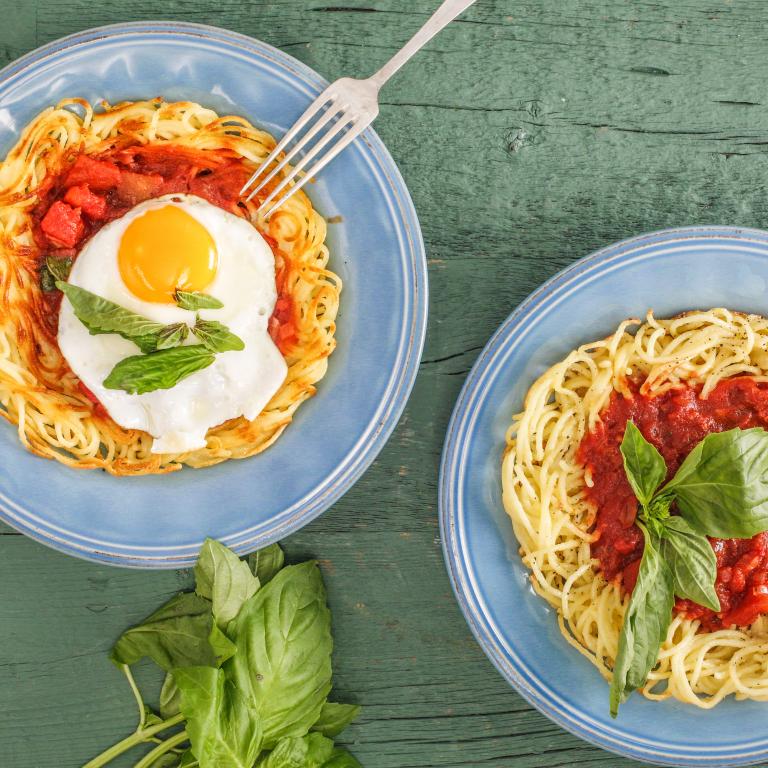 Crispy Spaghetti Nests with Arrabbiata