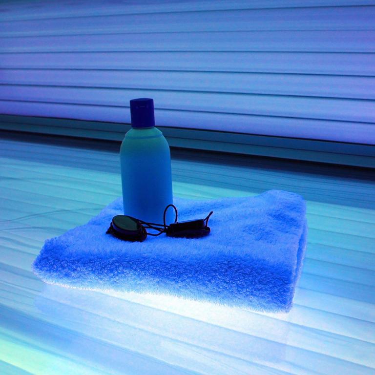 tanning bed