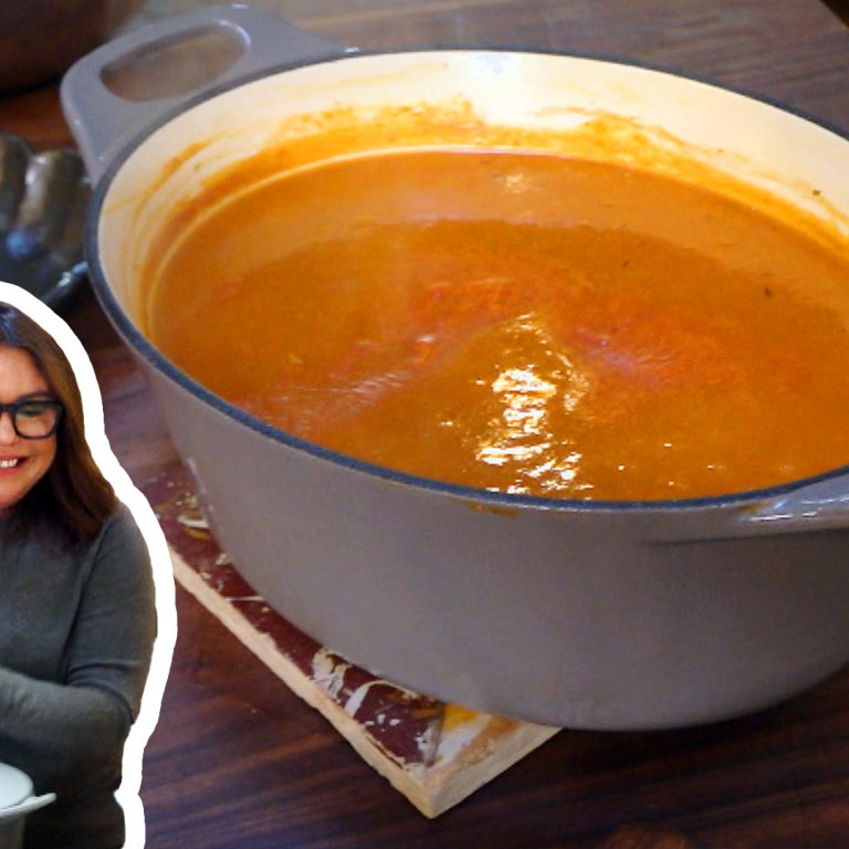 Roasted Tomato & Pepper Soup | Rachael Ray