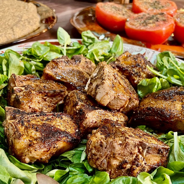 Spicy Lamb Chops with Polenta and Broiled Tomatoes
