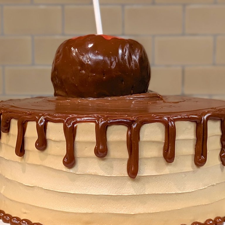 Caramel Apple Cake with Dulce de Leche Frosting