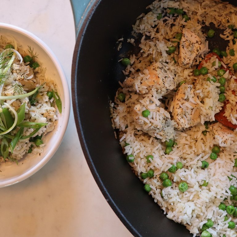 One-Pot Lemon-Dill Chicken with Rice & Peas