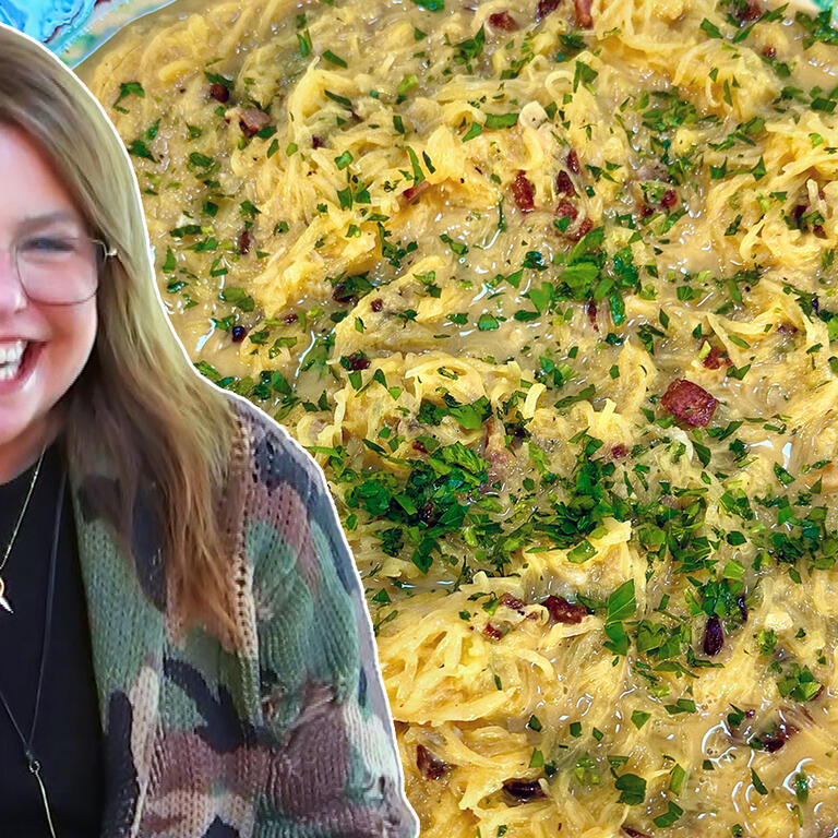 Spaghetti Squash Carbonara | Rachael Ray