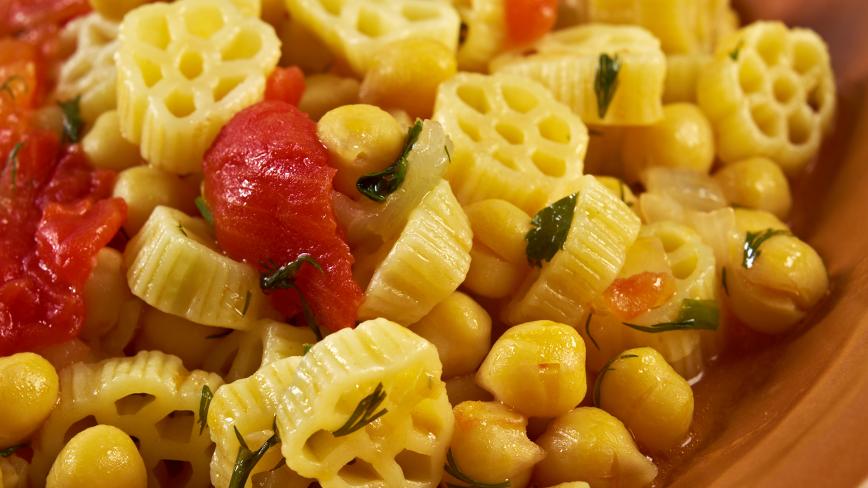 pasta with chickpeas