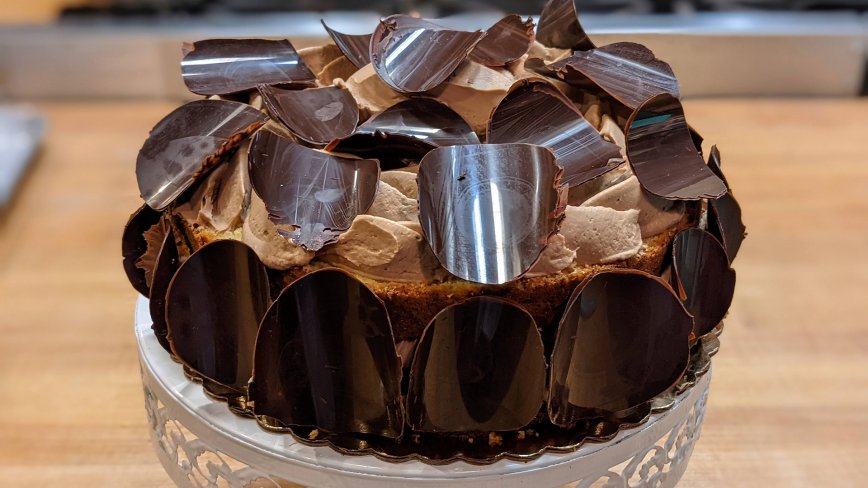 chocolate almond cake