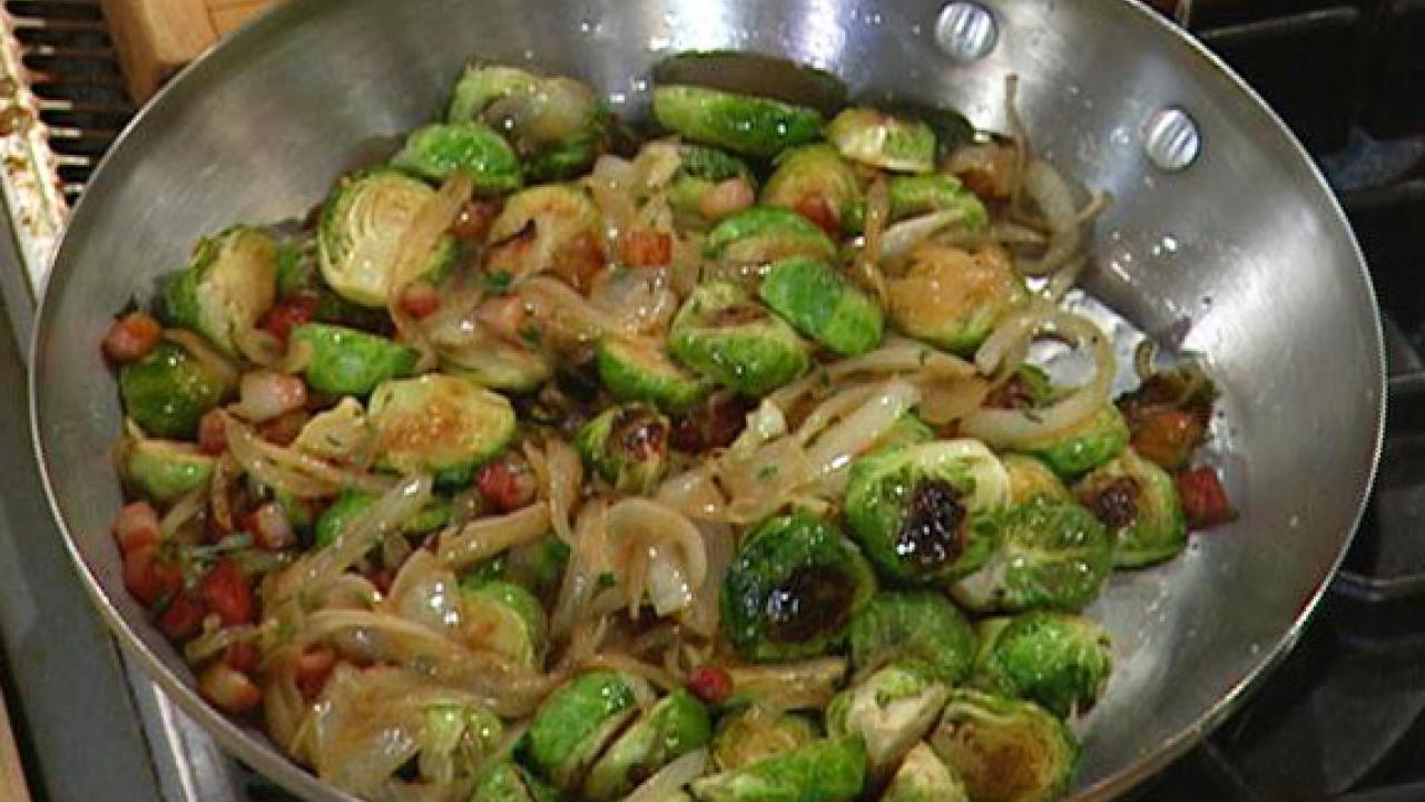 Tom Colicchio's Brussels Sprouts with Bacon Rachael Ray Show