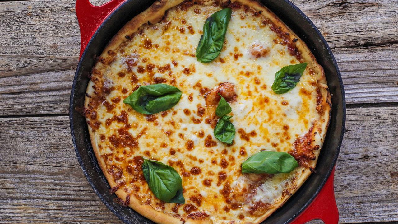 Rachael's Tangy, Spicy Cast-Iron Skillet Pizza